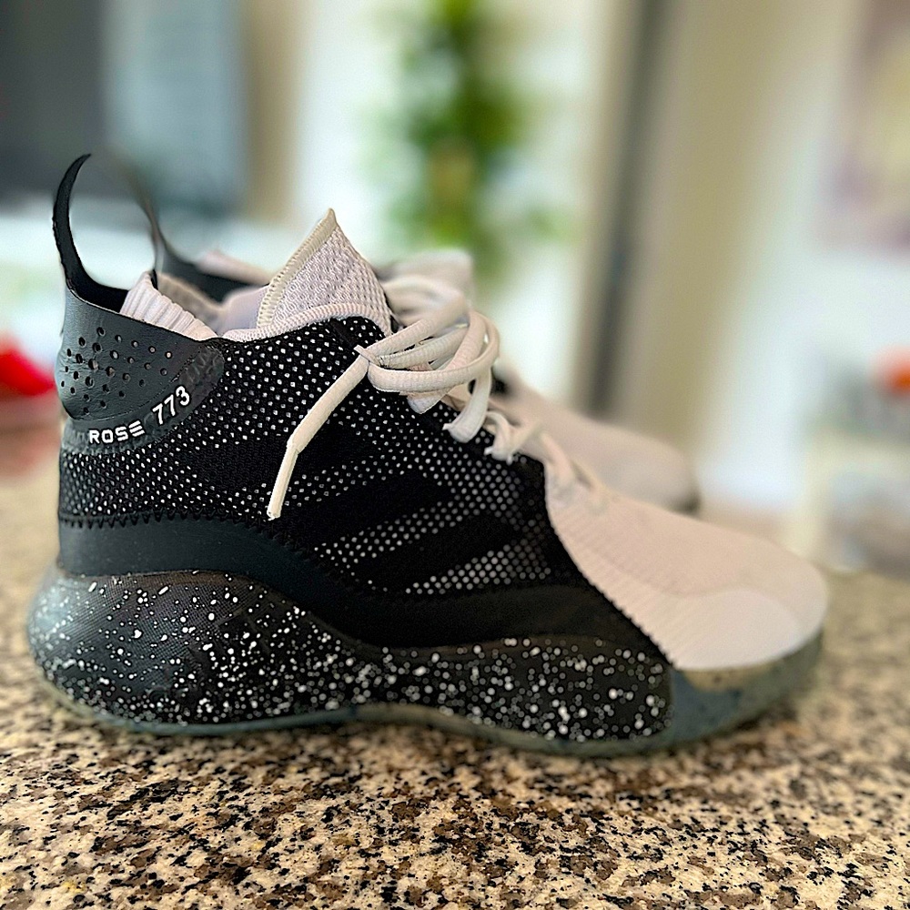 Adidas D Rose 773